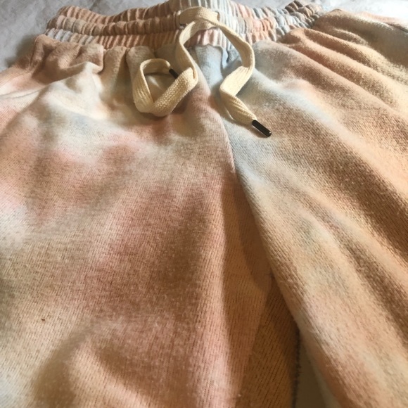 UrbanOutfitters TieDye Joggers - Picture 4 of 4